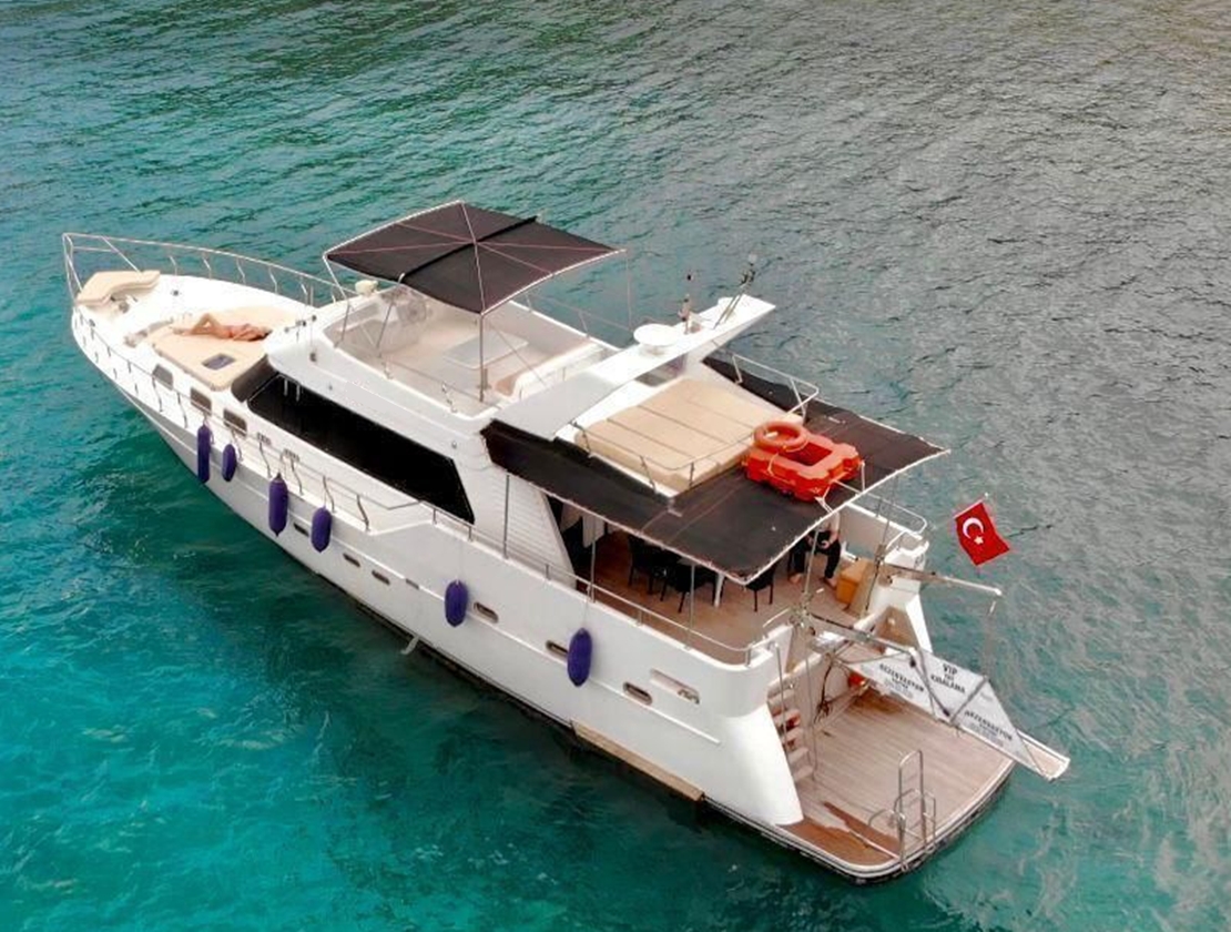 Antalya Custom Built Motor Yacht Rental – 44
